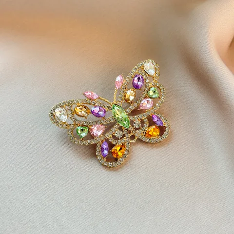 Fashion Colorful Butterfly Brooch Alloy Rhinestone Elegant Jacket Pin Light Luxury Crystal Corsage Women Jewelry