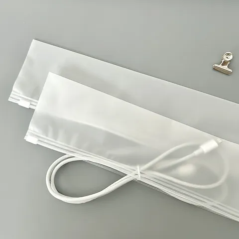 Buste Con Cerniera In Plastica PE Satinata Impermeabili Antipolvere Sacchetti Richiudibili