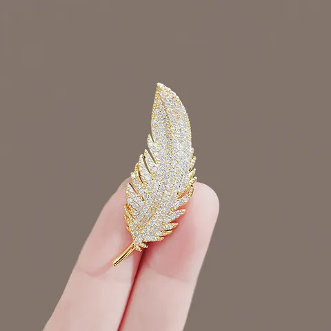 Alloy Rhinestone Feather Brooch Pin Exquisite Crystal Suit Corsage Elegant Dress Lapel Pin Jewelry Gift For Women