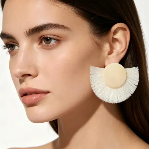 Boucles d'Oreilles Tassel Blanc Cassé Vintage Français en Alliage Boucles d'Oreilles Tombantes Élégantes Bijoux de Vacances pour Femmes