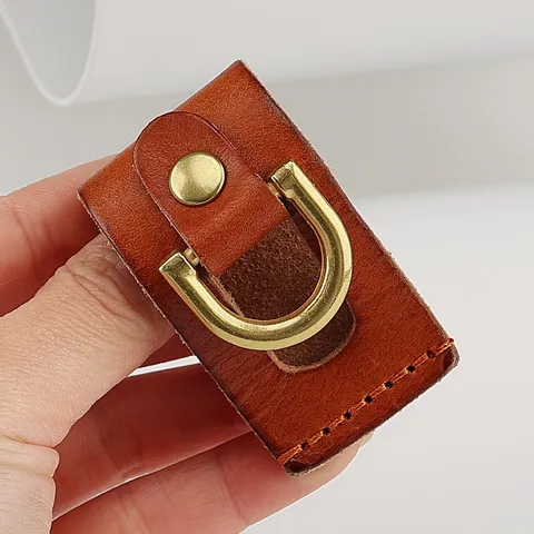 Handmade First Layer Cowhide Leather Waist Key Chain Vintage Men Belt Hanging Key Holder Car Key Ring Fashion Accessory