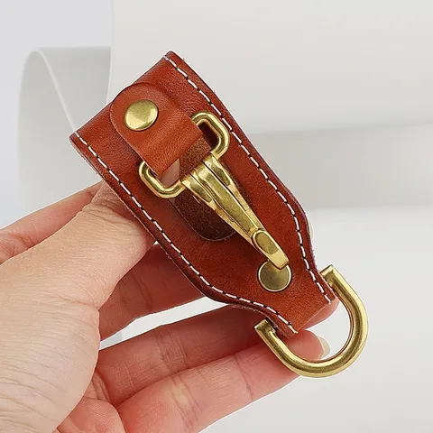 Men's Top Layer Cowhide Leather Belt Key Holder Loop Metal Hook Vintage Multifunctional Key Chain Accessory
