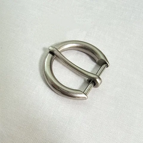 Women Fashion Zinc Alloy Belt Buckle Round Pin Buckle Minimalist Metal Hardware Smooth Silver Belt Buckle Accessory