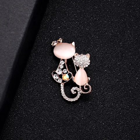 Vintage Alloy Rhinestone Artificial Pearl Cat Brooch Pin For Women Sweater Coat Anti-Glare Decorative Jewelry