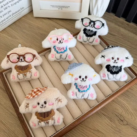 Mignon Chiot en Peluche Pendentif Broche Brodé Chien Dessin Animé Accessoire Pour Bricolage Vêtements Sac Chaussures Décor