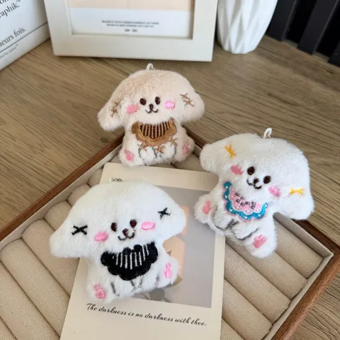 Mignon Chiot en Peluche Pendentif Broche Brodé Chien Dessin Animé Accessoire Pour Bricolage Vêtements Sac Chaussures Décor