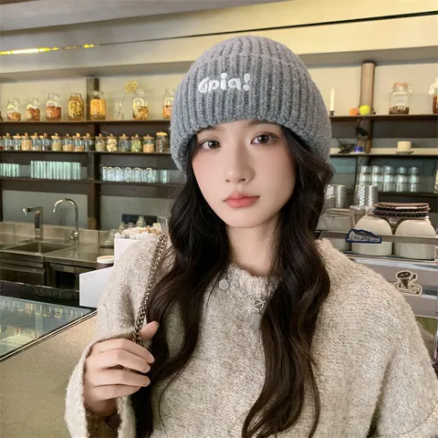 Winter Warm Knit Beanie Hat Unisex Casual Letter Embroidered Pullover Cap Soft Thermal Stretch Ski Cap Fashion