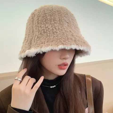 Automne Hiver Femmes Peluche Chapeau de Pêcheur Bloc de Couleur Chaud Bucket Hat Japonais Décontracté Doux Polyvalent Extérieur