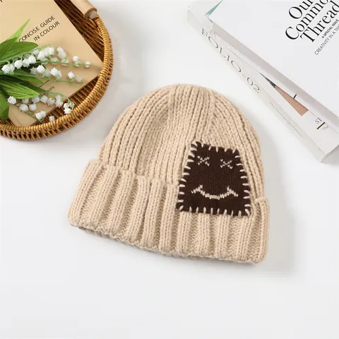 Winter Warm Knitted Beanie Hat For Women Casual Cute Smiley Face Patch Thickened Cuff Skull Cap Trendy Headwear