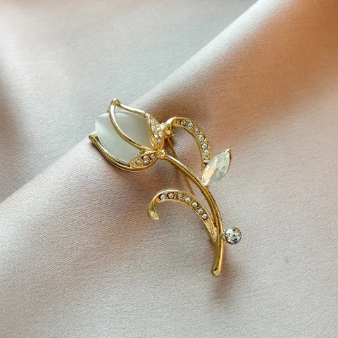 Vintage Botanical Flower Tulip Brooch Elegant Pin Alloy Rhinestone Fashion Jewelry Accessories For Women