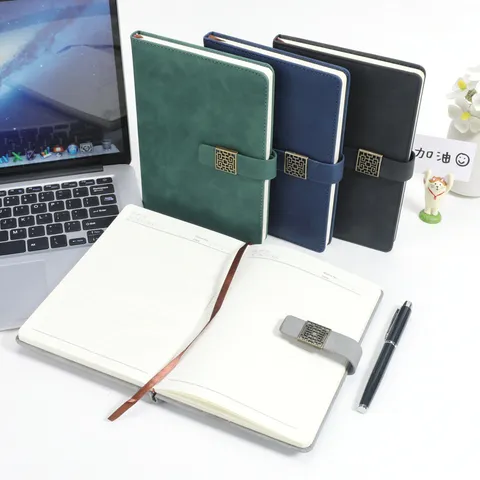 A5 B5 Taccuino Affari Diario in Pelle PU Copertina Rigida Con Fibbia Magnetica Segnalibro Forniture per Ufficio