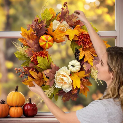 Autumn Eucalyptus Pumpkin Wreath Thanksgiving Front Door Decoration Maple Leaf Pine Cone Berry Artificial Flower Harvest Decor