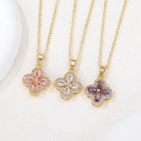 Mode Messing Vierblättriges Kleeblatt Zirkonia Anhänger Zubehör Für Damen Gold Silber Plattiert Glücksklee Halskette Zubehör Hochwertiger Eingelegter Schmuck