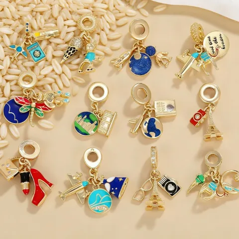 Travel Theme Copper Enamel Pendant Necklace 18K Gold Plated Rhinestone Airplane Astronaut Camera Eiffel Tower DIY Jewelry Accessory For Women