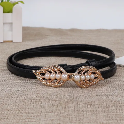 Cintura Sottile in Pelle da Donna Stile Dolce Cintura in Pelle Bovina Con Fibbia di Perla Artificiale in Foglia di Lega d'Oro Cintura alla Moda Per Donne