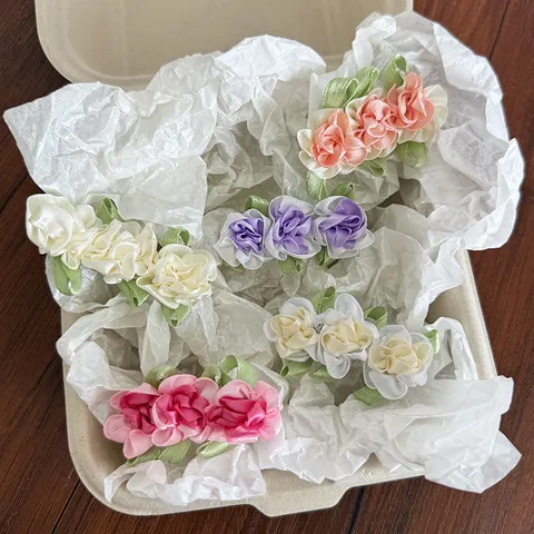 Barrette à Cheveux Fleur de Rose en Ruban Fait à la Main Style Mori Coréen Pince Latérale Florale pour Femmes Accessoires de Coiffure Doux