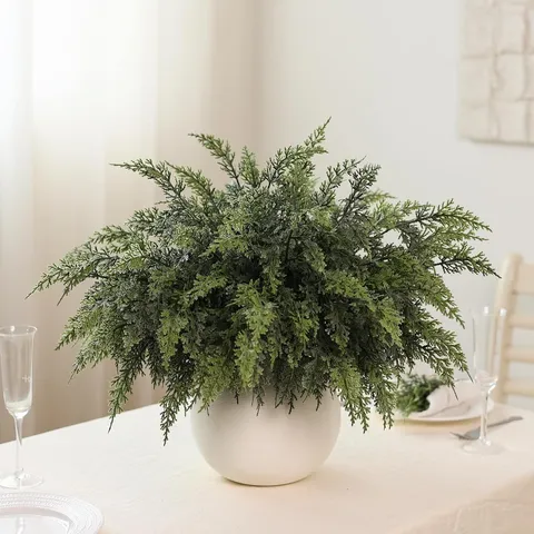 Realistic Artificial Cedar Branches Green Pine Needle Spray For Christmas DIY Garland Vase Decoration Home Outdoor Photography Props Faux Greenery Stem