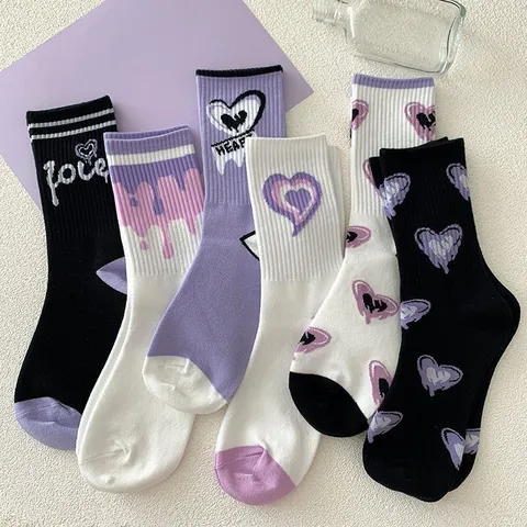 Women's Cute Heart Letter Print Mid Tube Casual Socks Sweet Ins Style Cotton Thickened Warm Winter Long Hosiery