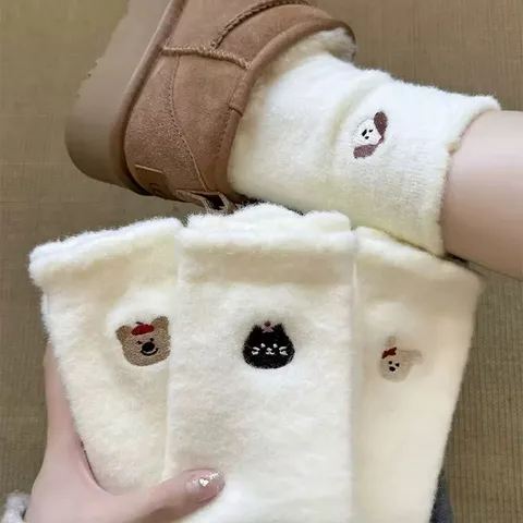 Women Winter Thickened Fleece Warm Sleep Socks Cute Cartoon Embroidery Slouch Socks White Thermal Mid Tube Socks