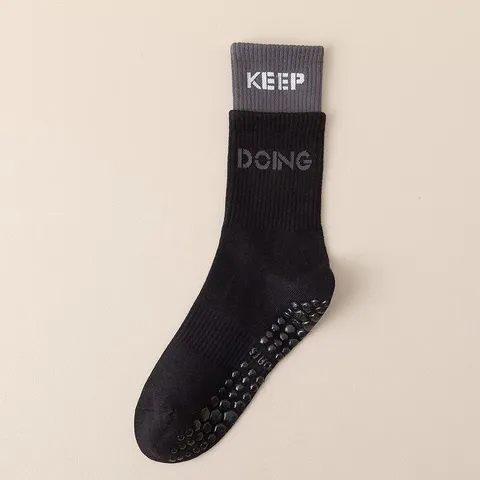 Women's Non Slip Yoga Socks Mid Tube Cotton Blend Athletic Fitness Pilates Dance Floor Socks Breathable Sports Crew Socks