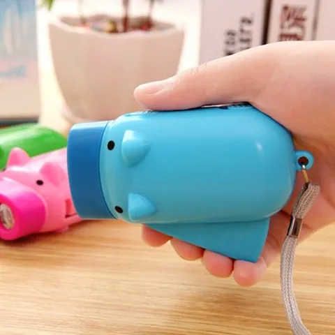 Mini Mignon Cochon Pressé à la Main LED Lampe de Poche Portable Auto-alimenté Lumière d'Urgence Plastique Design Dessin Animé