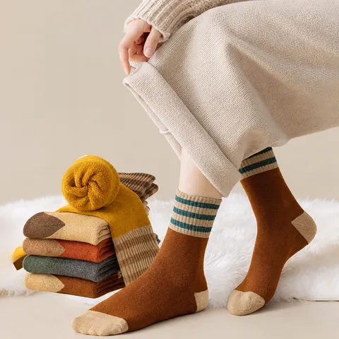 Women's Thickened Thermal Terry Mid-Tube Socks Autumn Winter Striped Cozy Warm Cotton Casual Socks For Ladies