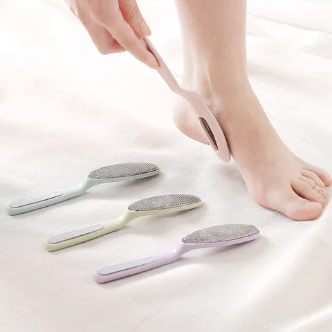 Multi Functional Foot Scraper Plastic Metal Foot File Double Sided Callus Remover Dead Skin Exfoliating Pedicure Tool