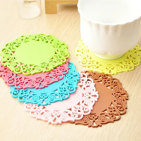 Creative Hollow Silicone Flower Shape Non Slip Heat Insulating Tea Cup Mat Coffee Cup Coaster Home Kitchen Table Decor