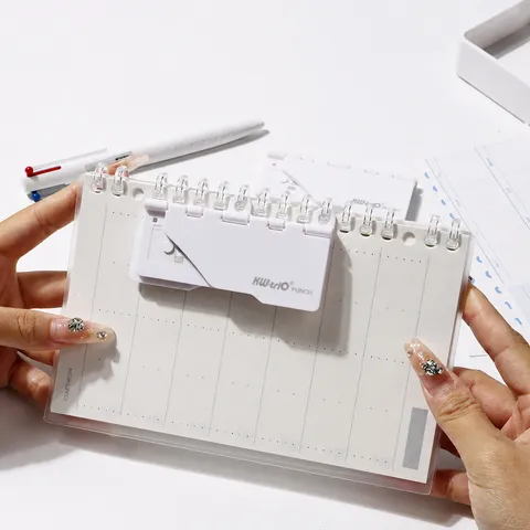 Draagbare Losbladig Papier Perforator Mini Kaart Ponsmachine Kantoor School Inbinden Kantoorbenodigdheden Gereedschap