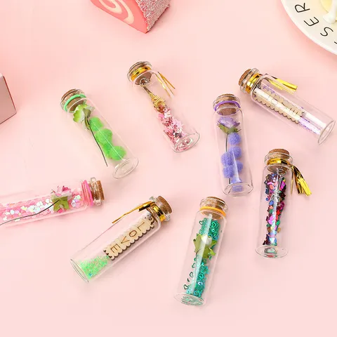 Ensemble de Bouteilles à Souhaits en Verre Créatif Tour Eiffel Trèfle Chanceux Ornements de Micro Paysage Cadeau d'Anniversaire Romantique