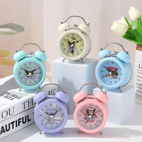 Réveil Dessin Animé en Métal Mouvement Silencieux Double Cloche Horloge de Bureau Pour Étudiants Chambre Enfants Décoration