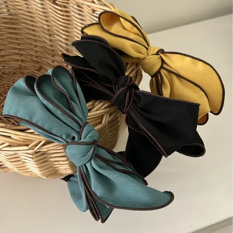Women 3D Bow Wide Headband High Cranial Top Fabric Hair Band Contrast Piping Elegant Retro Style Hair Accessories Headpiece