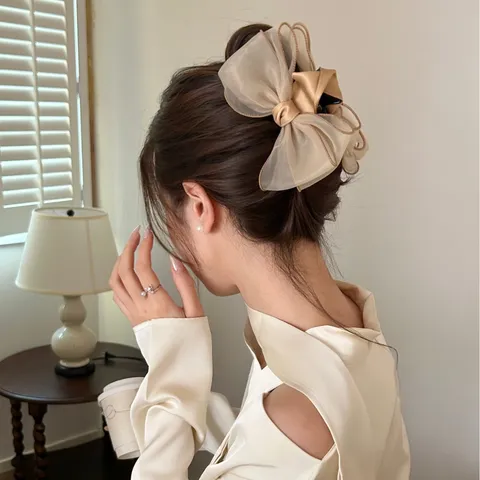 Elegant Organza Bow Hair Claw Clip Large Shark Clip Gentle Milk Tea Color Mesh Bowtie Hair Accessory For Women Back Head