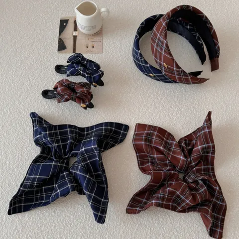 Plaid Hair Accessories Set For Women Preppy Style Vintage Wide Headband Bow Knot Scrunchie Hair Clip Set Red Blue Plaid Fabric Headwear