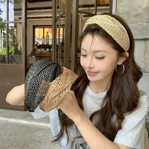 Serre-tête en Tissu Aspect Paille Style Vacances avec Nœud Croisé Fait à la Main Tissé Design Haut pour Femmes Bijoux