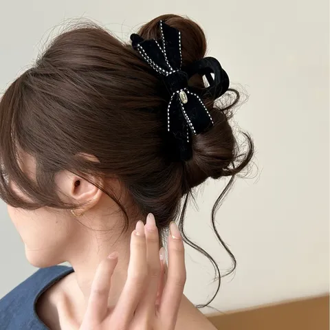 Vintage Velvet Bow Hair Claw Clip Elegant Black Banana Clip Headband For Women French Style Hair Accessories With Contrast Stitching