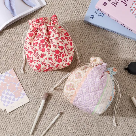 Korean Style Quilted Drawstring Makeup Bag Large Capacity Floral Printed Cosmetic Organizer Portable Travel Toiletry Storage Pouch For Women
