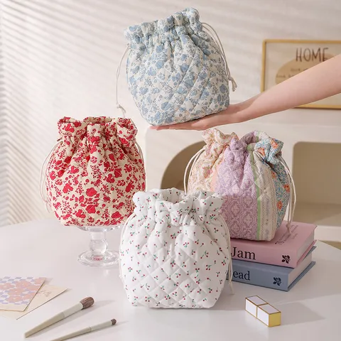 Korean Style Quilted Drawstring Makeup Bag Large Capacity Floral Printed Cosmetic Organizer Portable Travel Toiletry Storage Pouch For Women