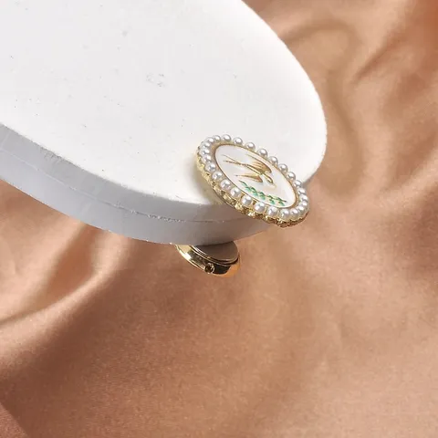 Broche Magnético Vintage de Aleación con Perla Artificial Diamante de Imitación Camafeo Hebilla Anti-exposición Sin Aguja Lazo Golondrina Joyería Mujer