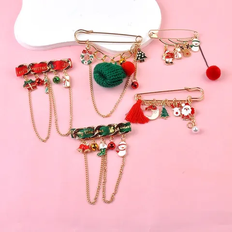 Fashion Christmas Alloy Brooch Pin Creative Santa Claus Deer Snowman Bell Enamel Pendant Brooches For Women Clothing Decoration Accessories Gift
