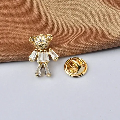 Fashion Charming Teddy Bear Brooch Copper Gold Plated Inlaid Zirconia Animal Lapel Pin For Women Dress Accessory Anti-Exposure