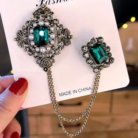 Vintage Barock Smaragd Strass Brosche Für Damen Königlicher Hofstil Legierung Künstliche Perle Doppelkette Reversnadel Schmuck Geschenk