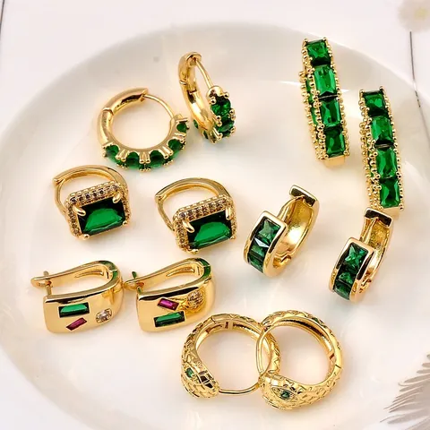 Vintage Smaragdgrün Zirkonia Vergoldete Creolen Für Frauen Geometrischer Retro Stil Schmuck Geschenk