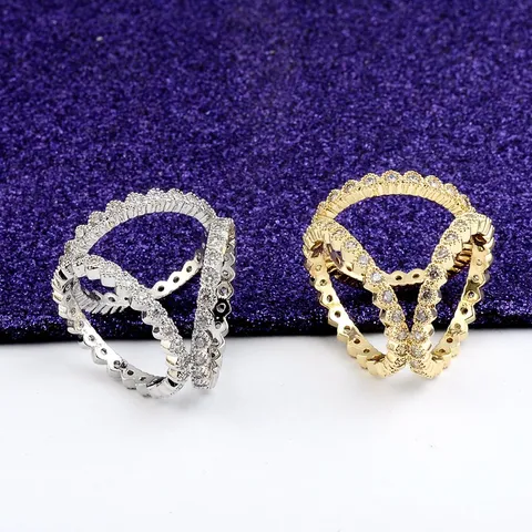 Eleganter Dreiring Schalclip Kupfer Zirkonia Eingelegt Schalring Für Seidenschals Schal Schnalle Professionelles Zubehör Für Damen
