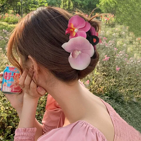 Women Sweet Orchid Flower Hair Clip Artificial Pearl Decoration Gradient Dyeing Floral Claw Clip Korean Style Spring Hair Accessory