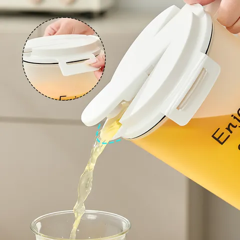 Grand Pichet à Eau Froide En Plastique PP Mat Avec Couvercle à Pression Résistant à la Chaleur Distributeur de Boissons