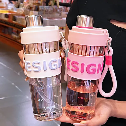 Tragbare Tritan Kunststoff Wasserflasche Strohhalm Becher Sommer Fruchttee Becher Mit Silikonhülle Und Griff Für Büro Täglichen