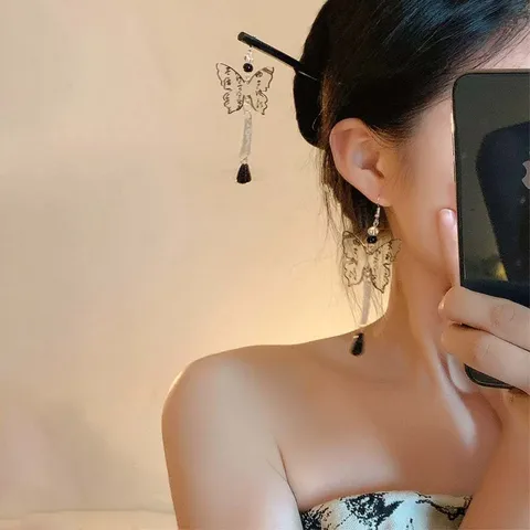New Chinese Style Wooden Butterfly Hair Stick Ancient Hanfu Hair Accessory Long Tassel Step-Shake Hair Fork Elegant Women Jewelry