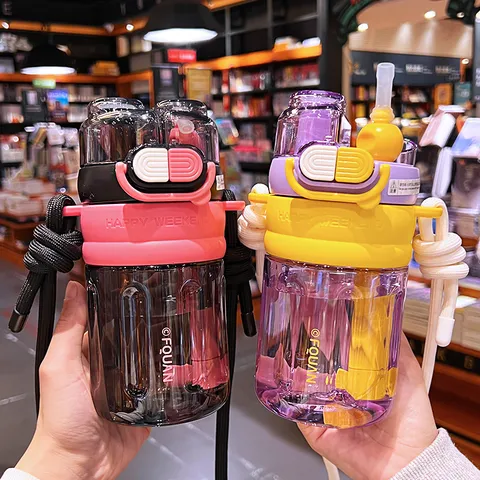 Große Kapazität Tritan Trinkhalmbecher Doppel-Trink Mixflasche Minimalistisch Tragbarer Studenten Becher Mit Riemen