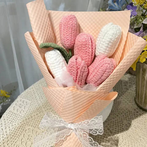 Bouquet de Fleurs de Tulipes Artificielles en Fil Tricoté à la Main Décoration Intérieure Cadeau Arrangement Floral